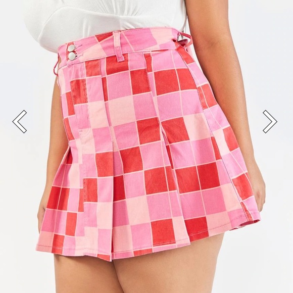 Plus Sweet Guarantee Pleated Skirt - Picture 2 of 4